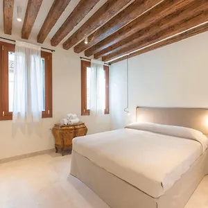 Grifalcon D'oro - Center Apartamento